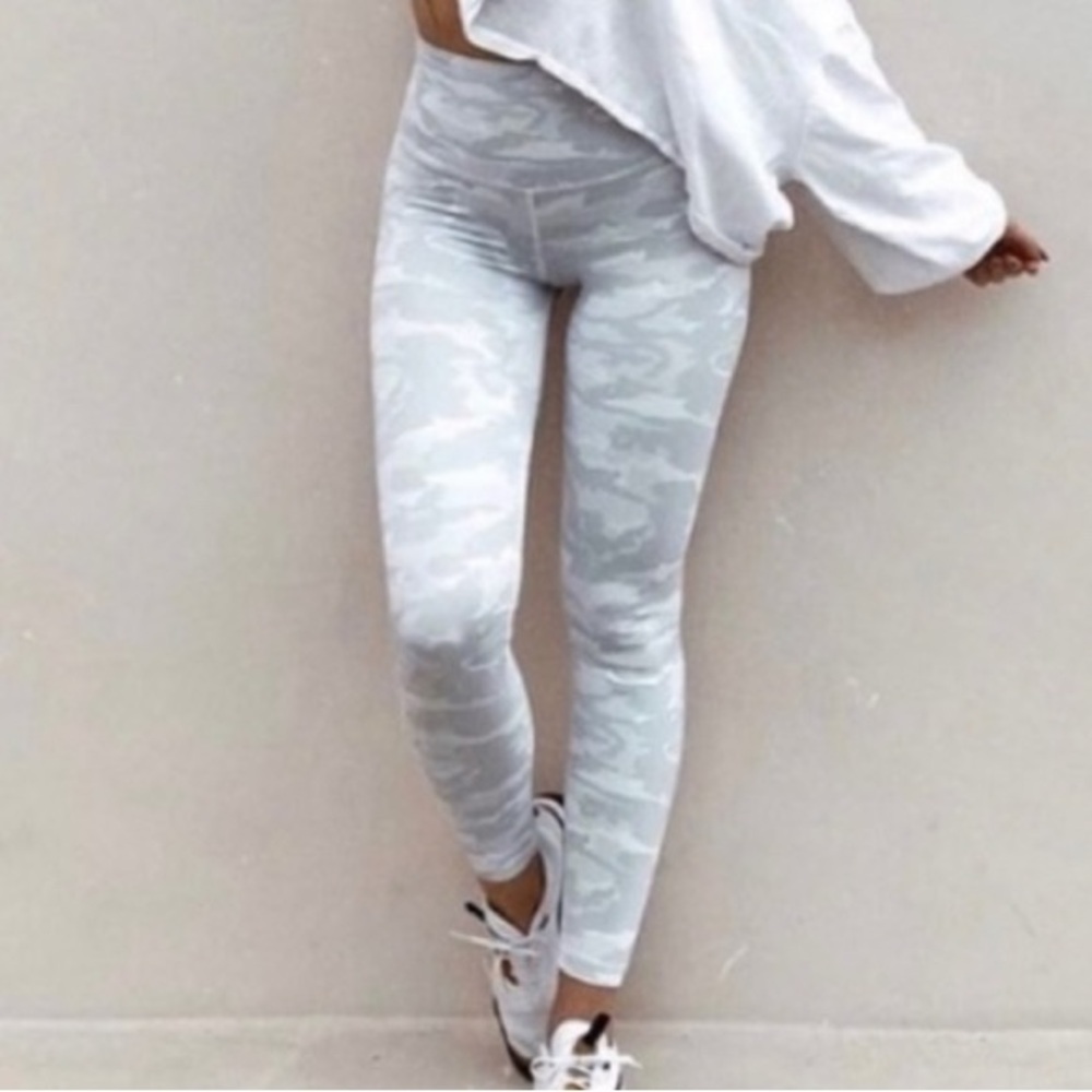 Strut-This Camo Leggings